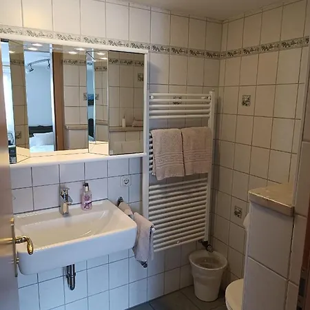 Gaestehaus Ferienglueck فندق مبيت وإفطار غرينو