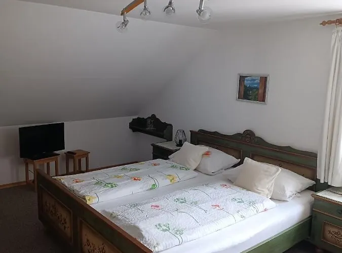Gaestehaus Ferienglueck Grainau